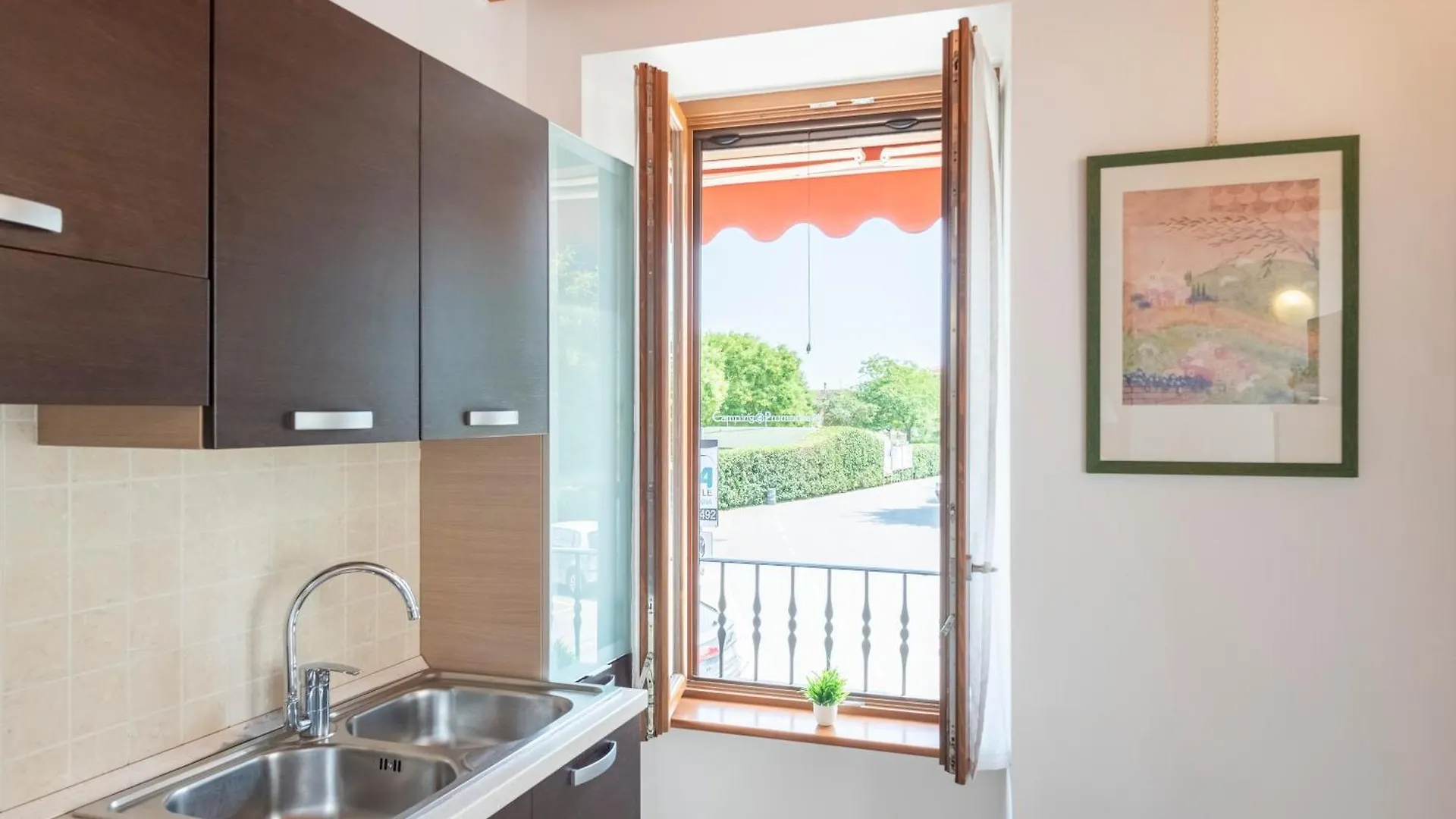Daire Stefy House 50M From The Lake - Happy Rentals
