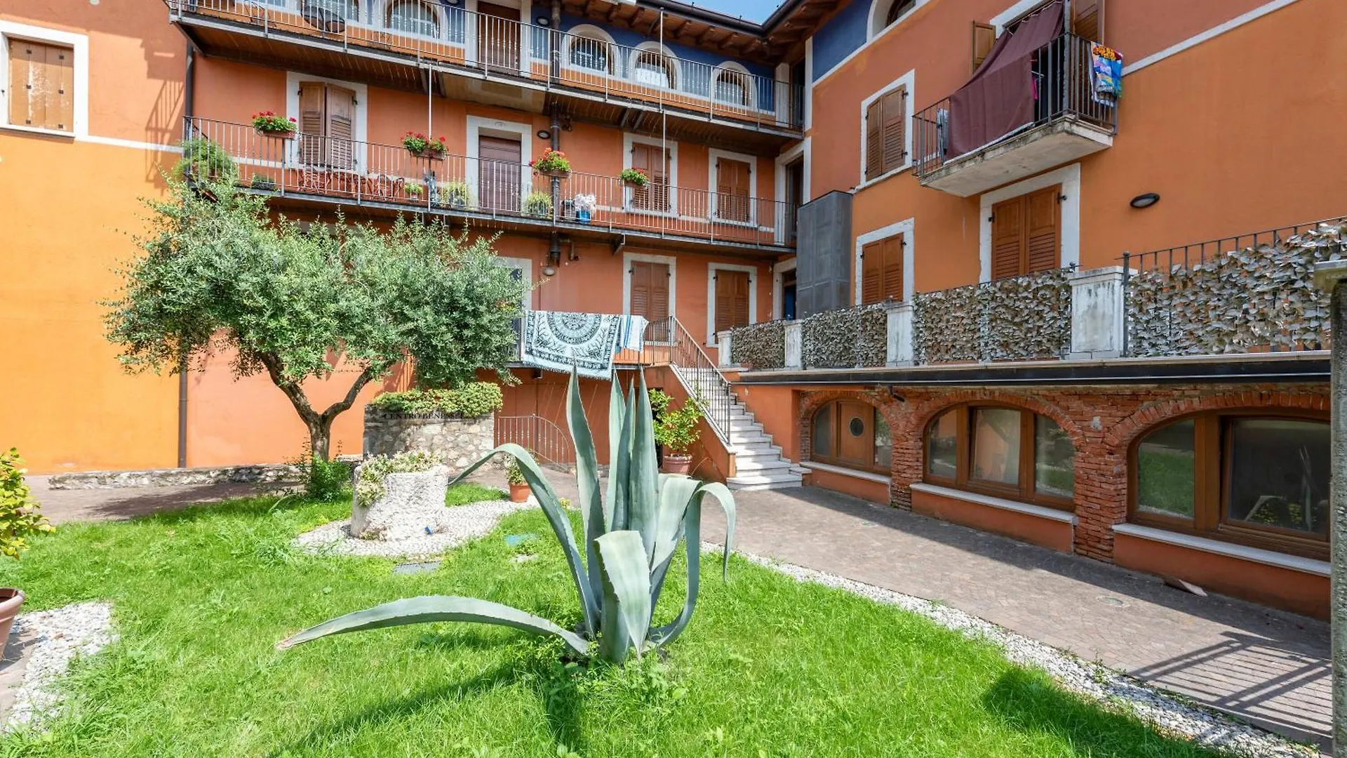Stefy House 50M From The Lake - Happy Rentals Daire Toscolano Maderno